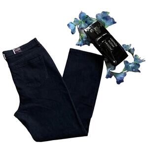 Gloria Vanderbilt NWOT Amanda Dark Wash Jeans Women 16 Tall